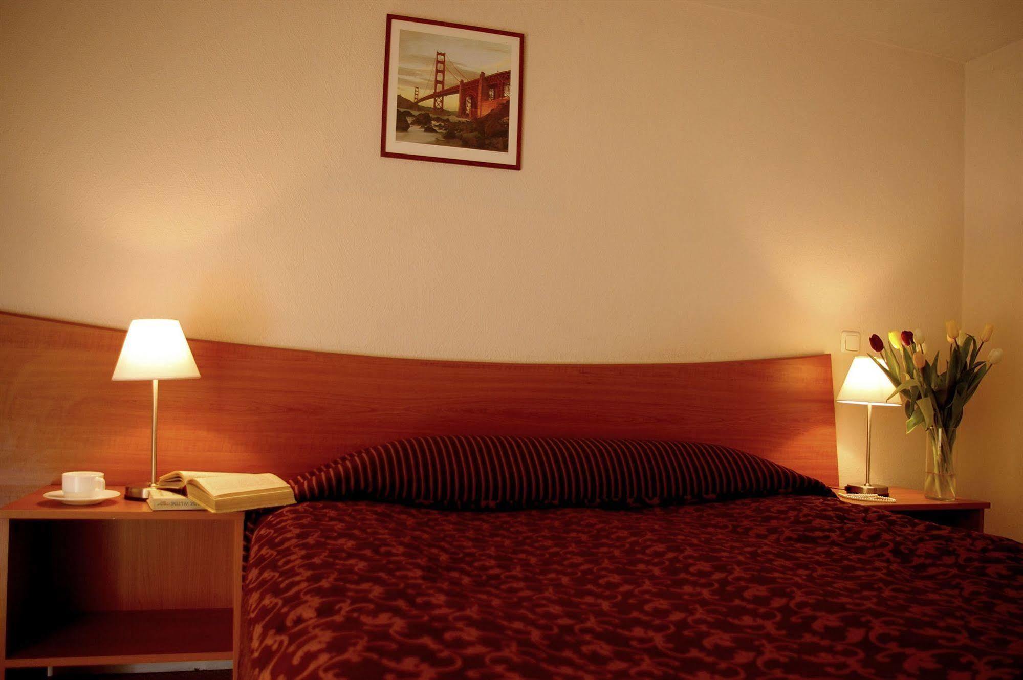 Centre Hotel 考纳斯 外观 照片
