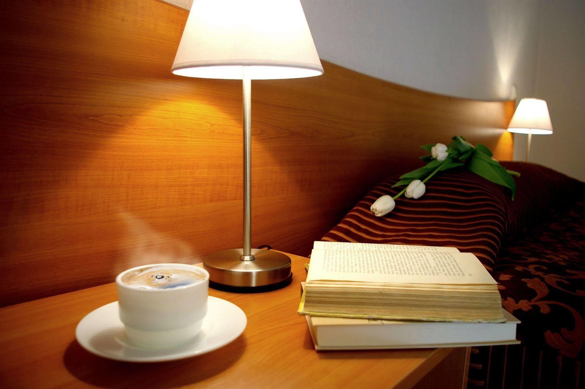 Centre Hotel 考纳斯 外观 照片